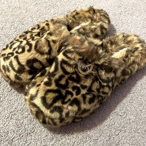 Michael Kors slippers